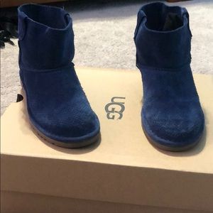 Blue low cut UGGs